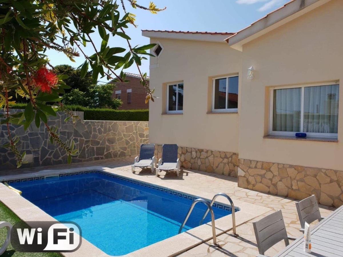 فيلا Casa Alegria كالافات المظهر الخارجي الصورة